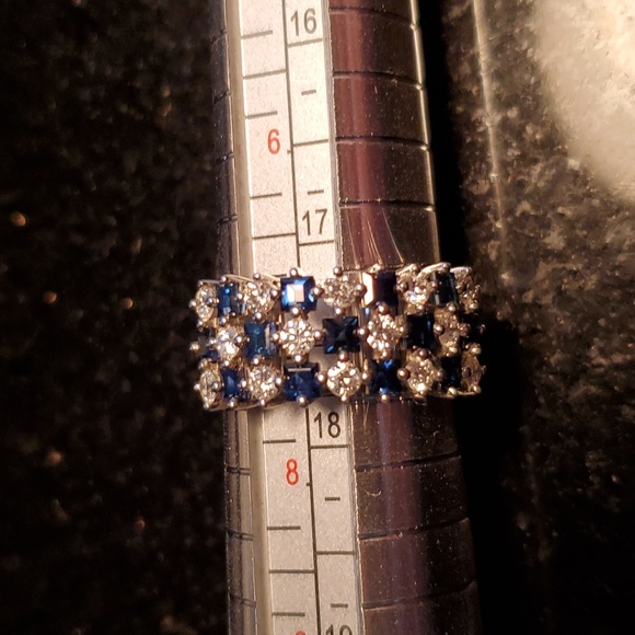 14kt white gold diamond and sapphire ring sz 7.25 - Picture 10 of 16